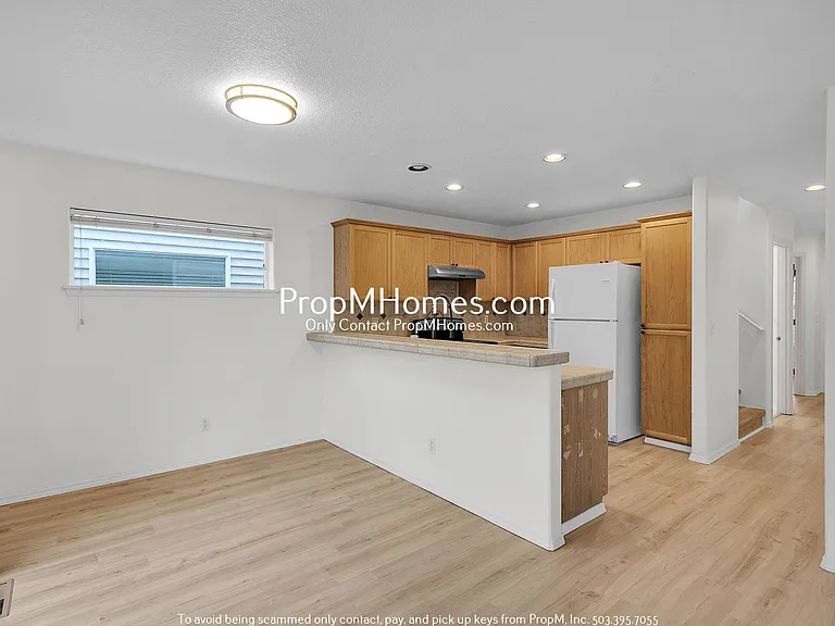 6582 NW Connery Ter — Photo 5