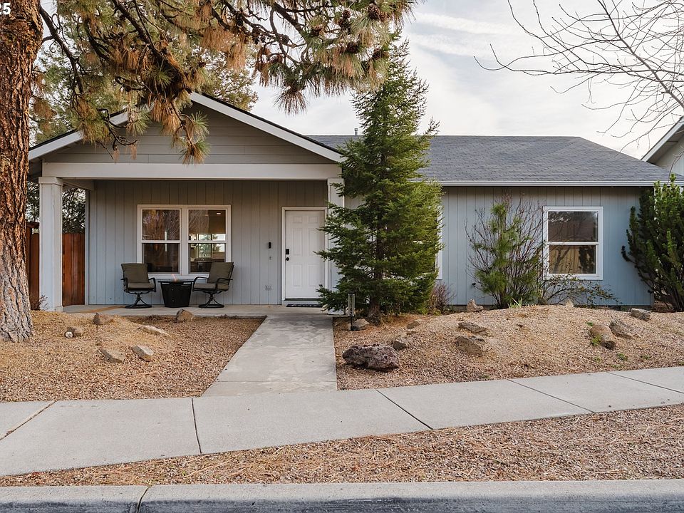1st image of 61142 Brookhollow Dr