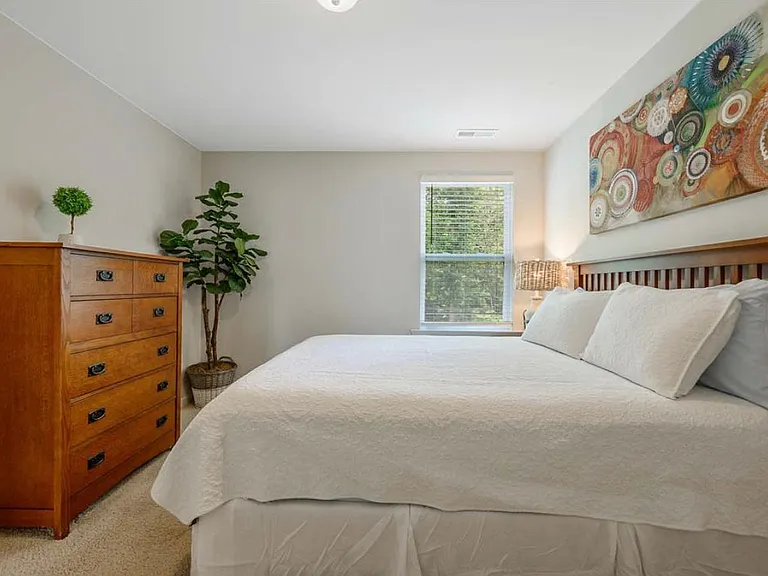 155 Rossell Park Cir — Photo 35