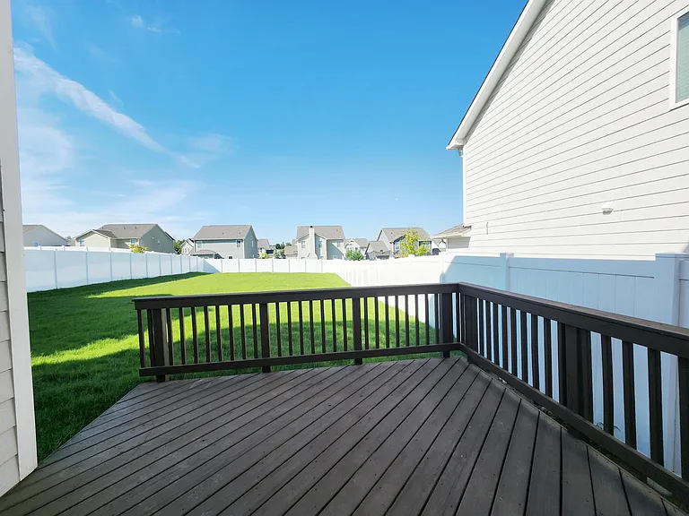 4925 Grace View Dr — Photo 20