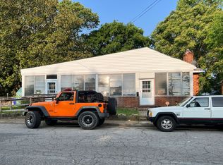 216 S 13th Ave, Hopewell, VA 23860