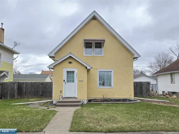 3006 4th Ave W, Hibbing, MN 55746