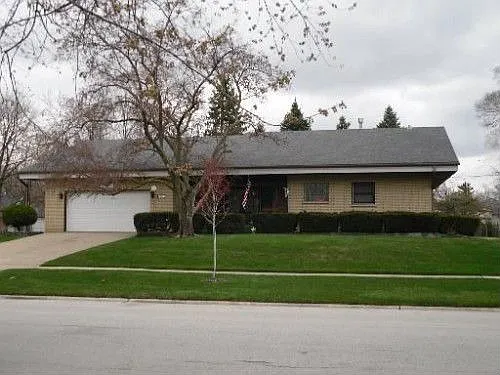 8501 Long Ave photo 1