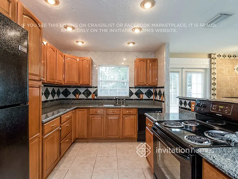 1007 Ell Way — Photo 7
