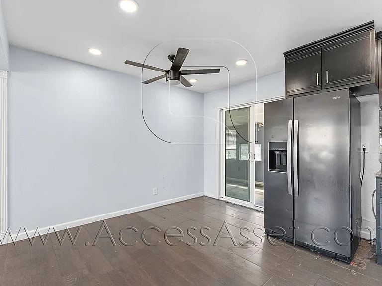 (*) Davis 402 — Photo 5