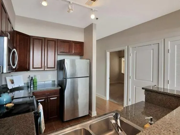 1333 W Broad St, Richmond, VA