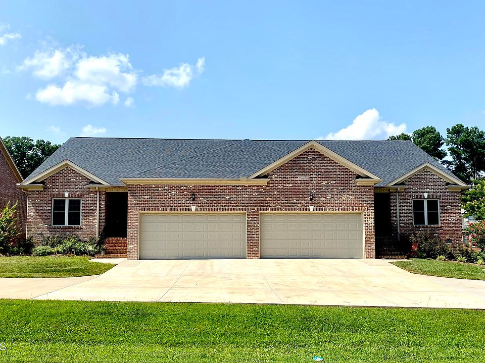 1st image of 921 Arrowhead Ln