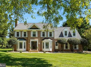 7 Brookshire Dr, Warrenton, VA 20186