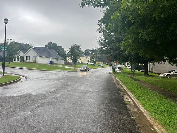 4th image of 611 Michael Cir