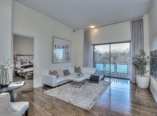 4950 Central St APT 101, Kansas City, MO 64112