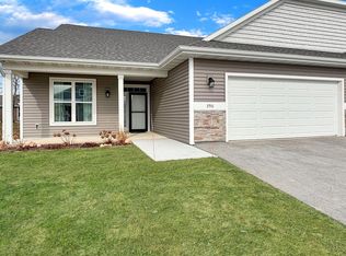 390 Greystone Cir, Plymouth, WI