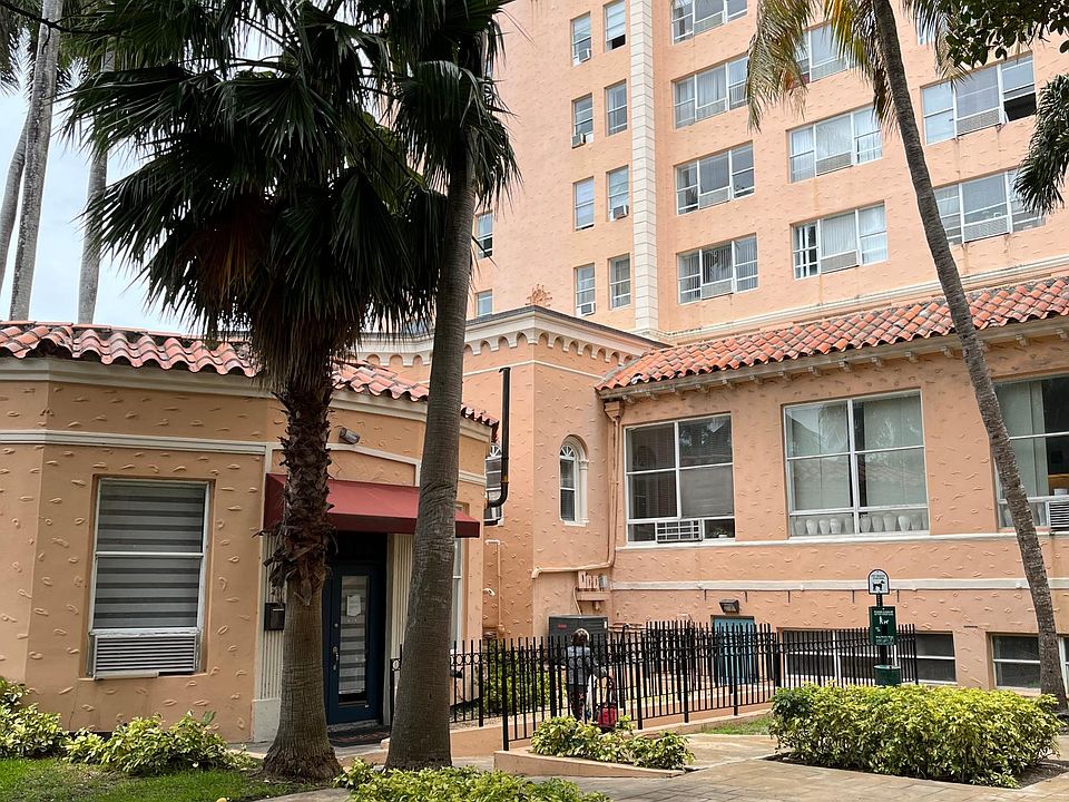 bldg Front