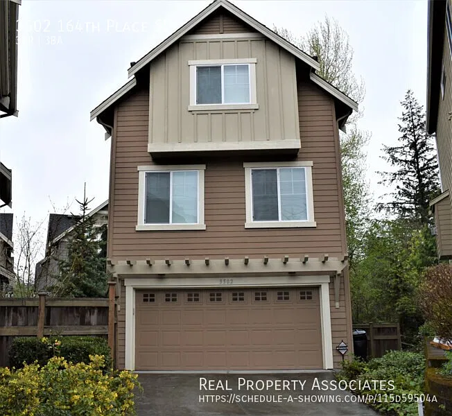 Single Family Home near Mill Creek — Photo 1