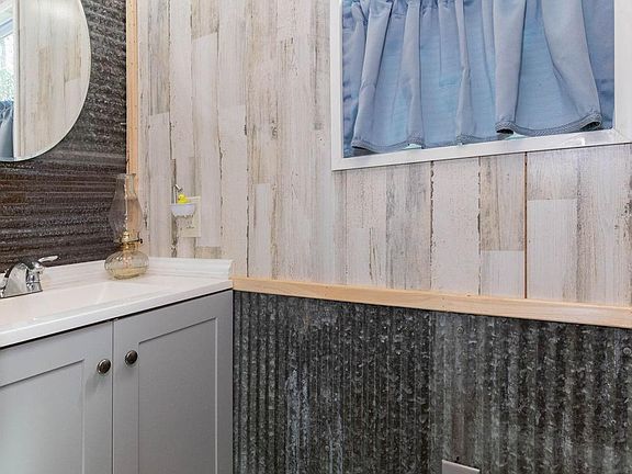 4th image of 2670 Dicks Creek Rd