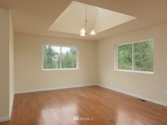 5th image of 34552 Hood Canal Drive