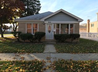 844 Cernan Dr, Bellwood, IL