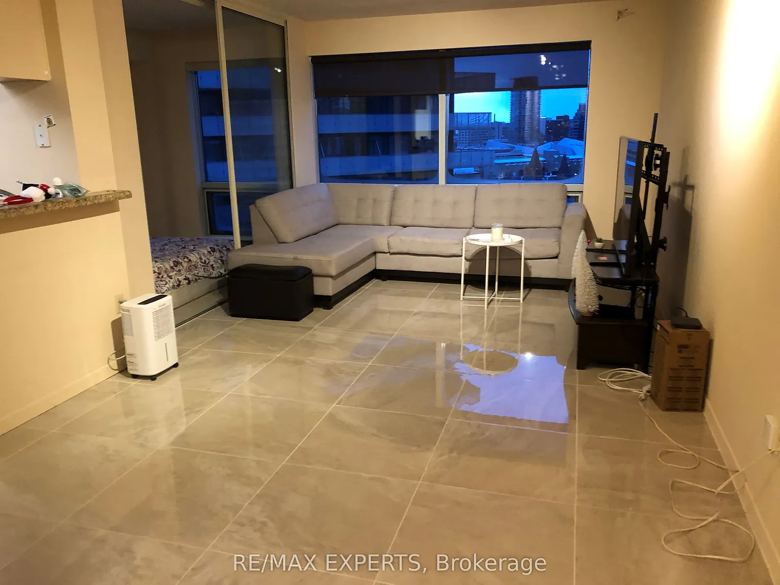 1 bed, $2,350 — Photo 2