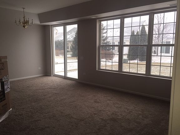3rd image of 13961 Palisades Ave