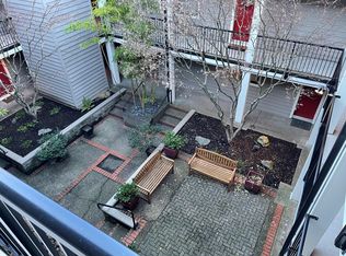 6600 SE Division St APT 305, Portland, OR 97206