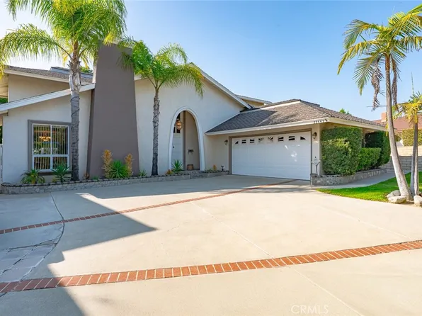 22443 Robin Oaks Ter, Diamond Bar, CA 91765