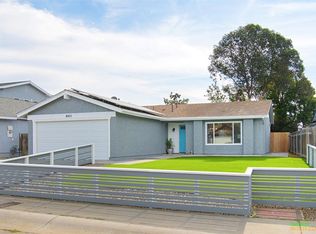 8401 Menkar Rd, San Diego, CA 92126