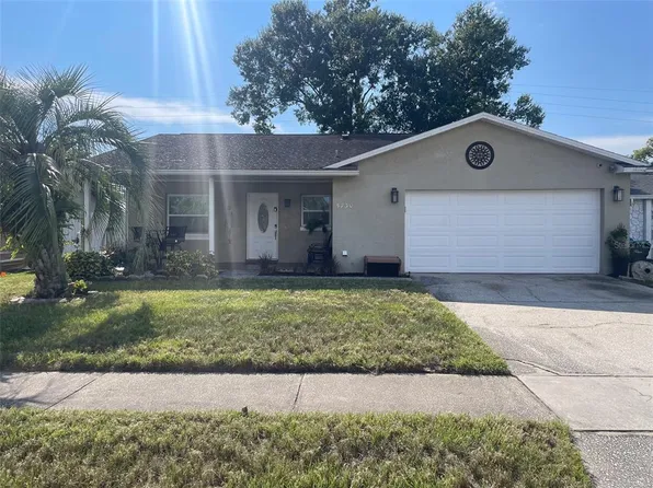 5730 Starbright Dr, Orlando, FL 32839