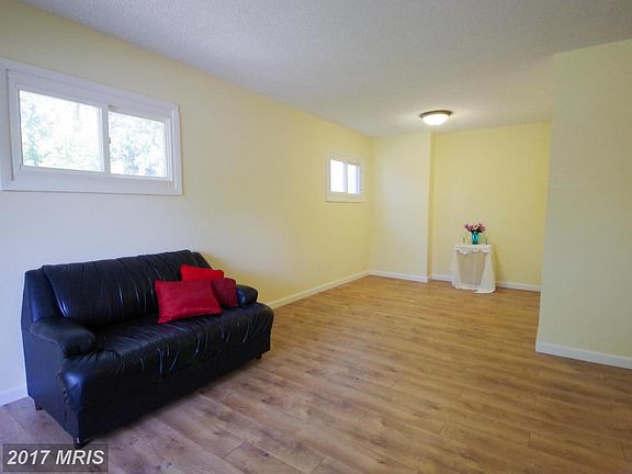 4th image of 13709 Parkland Dr