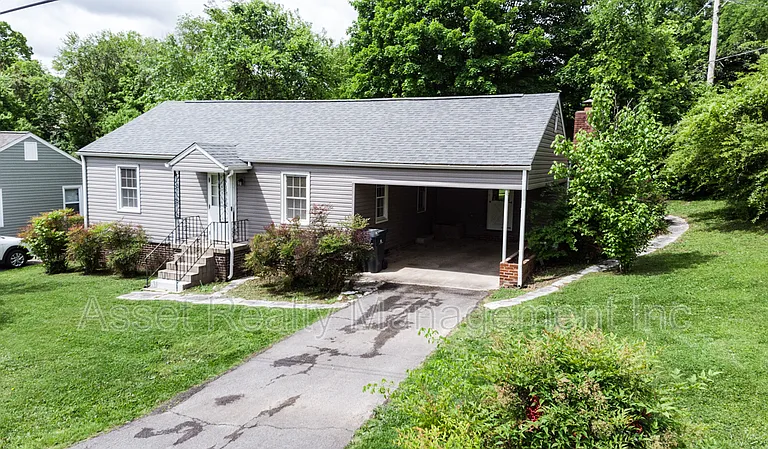 2313 Brice St — Photo 4