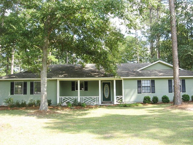 1st image of 286 Brookview Dr