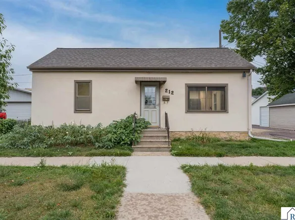 212 E Rock St, Mankato, MN 56001
