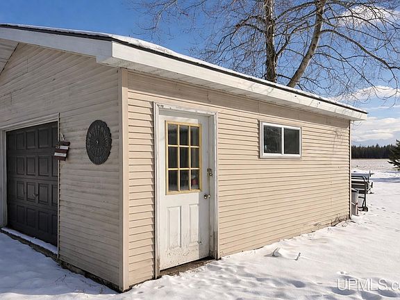 5th image of 3123 County Road 416 Rd #23