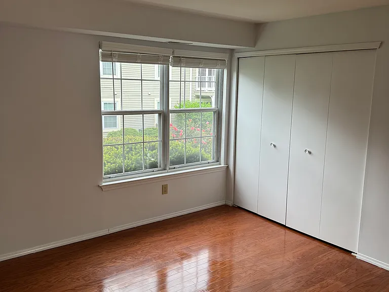 311 Society Pl — Photo 40