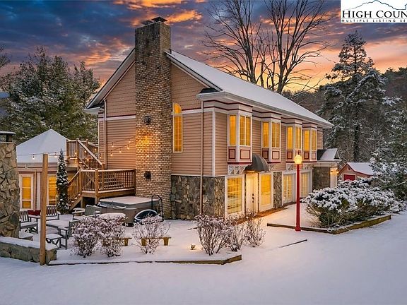 5th image of 1644 Broadstone Road