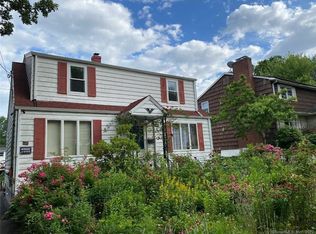 30 Carver St, New Britain, CT 06053