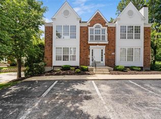 309 Clayton Crossing Pl APT C, Ballwin, MO 63011