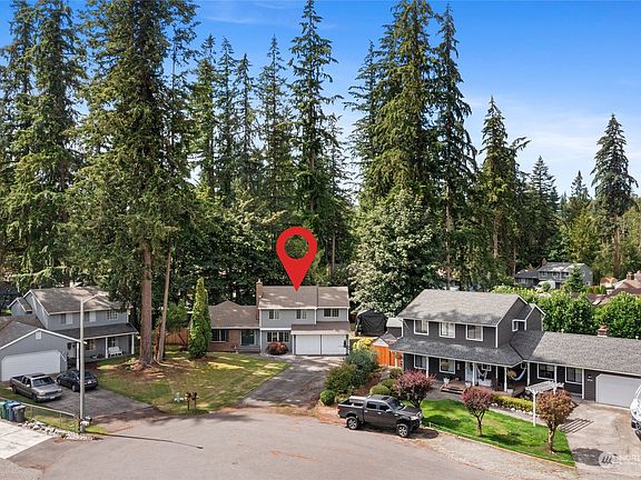 4th image of 10510 38th Drive NE