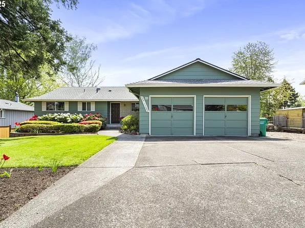 540 NE 23rd Pl, Gresham, OR 97030