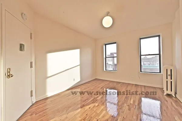 Rented by Nelson Aybar, LREB | media 7