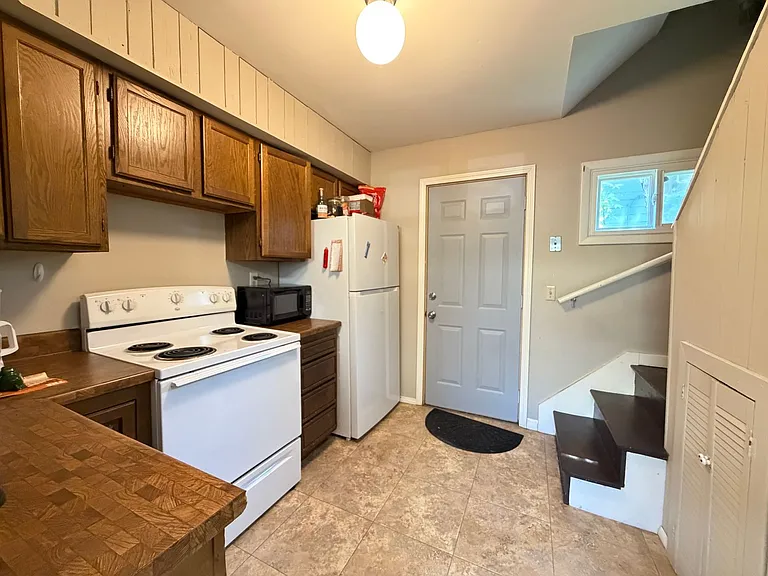 1701 Baxter Ave — Photo 10