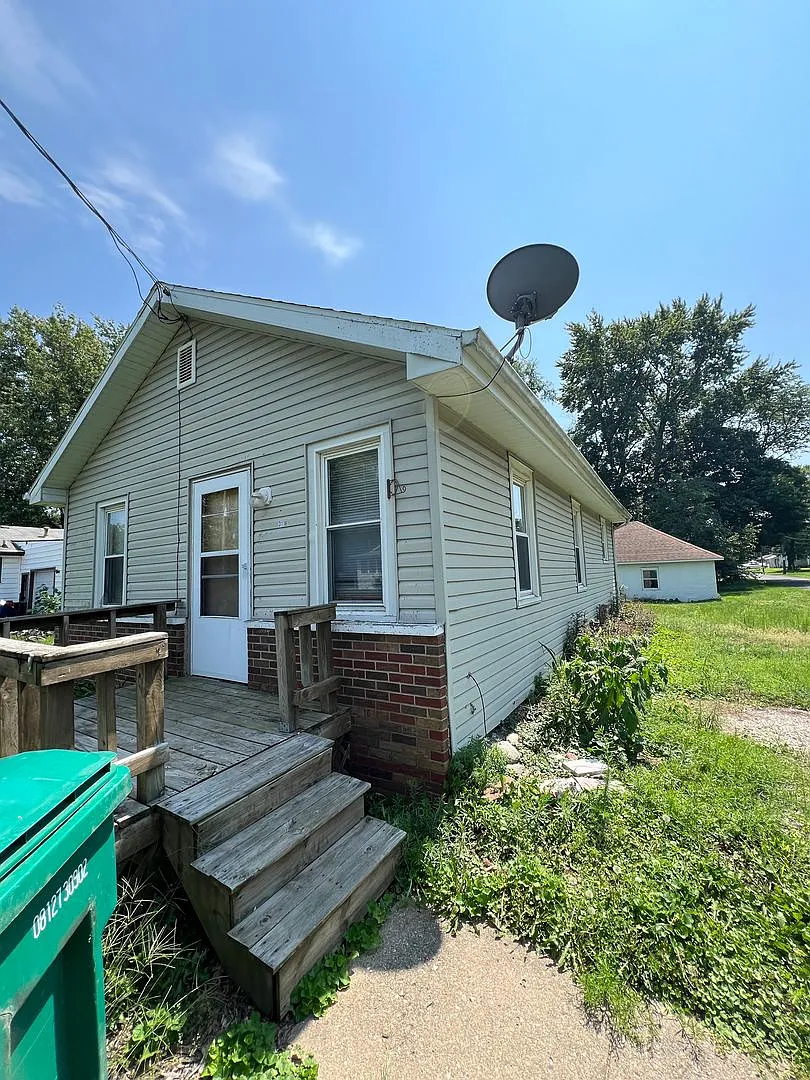 3116 W Alice Ave photo 1