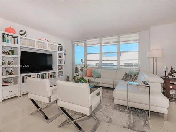 3725 S Ocean Dr APT 1221, Hollywood, FL 33019