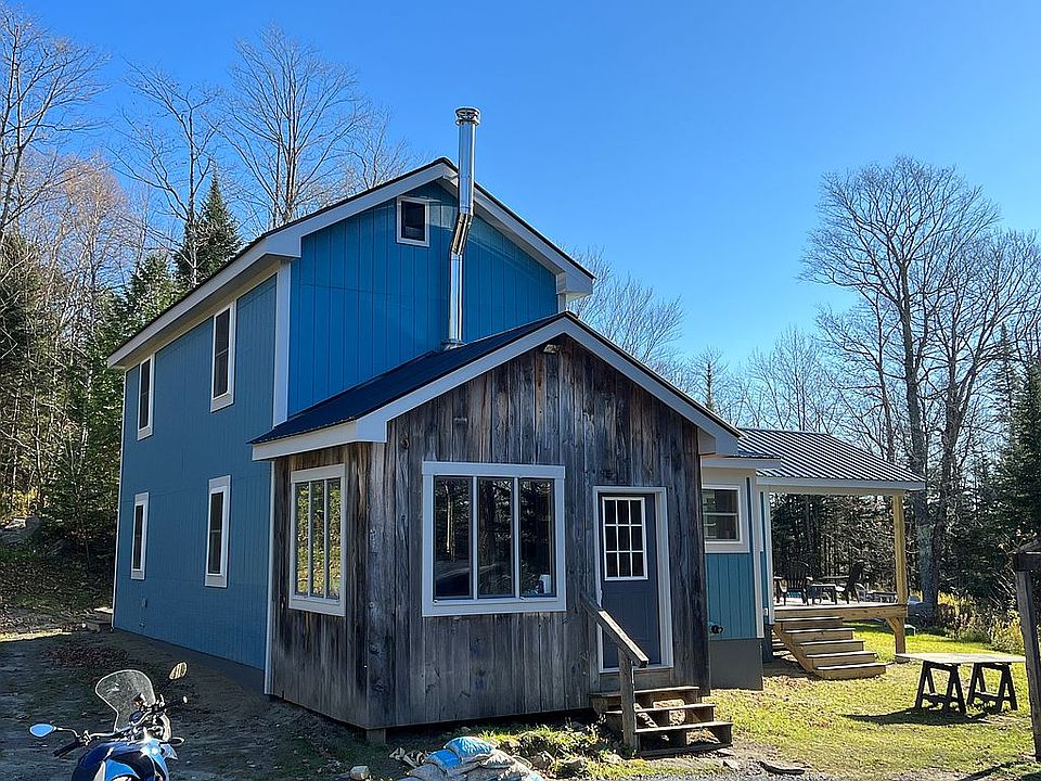 2nd image of 404 Spruce Ridge Rd