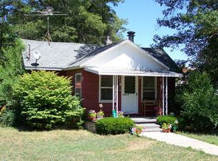 406 W 10th St, Mio, MI 48647