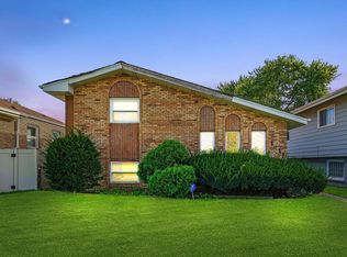 1011 E 142nd St, Dolton, IL 60419