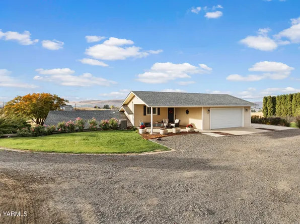 130 Faucher Rd, Yakima, WA 98901