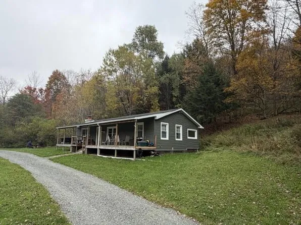 648 Lick Creek Rd, Dushore, PA 18614