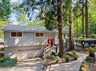 3725 SW Kanan Dr, Portland, OR 97221