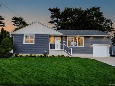 24 Hazel Avenue, Farmingdale, NY, 11735