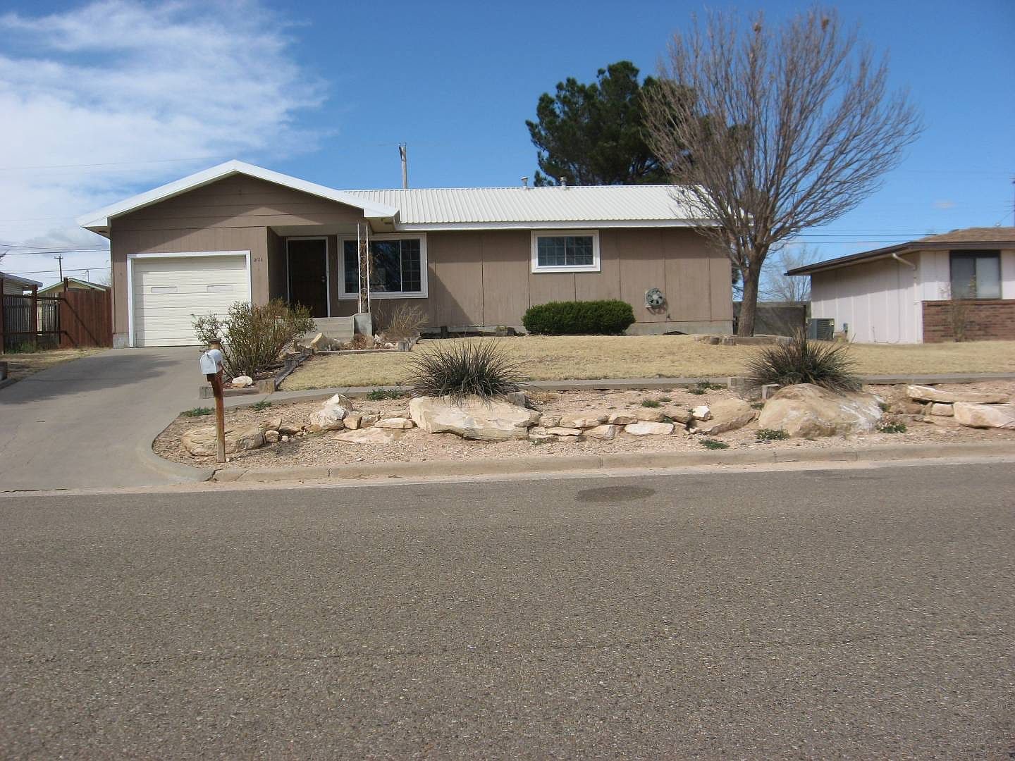 2111 S 10th St, Tucumcari, NM 88401 Zillow