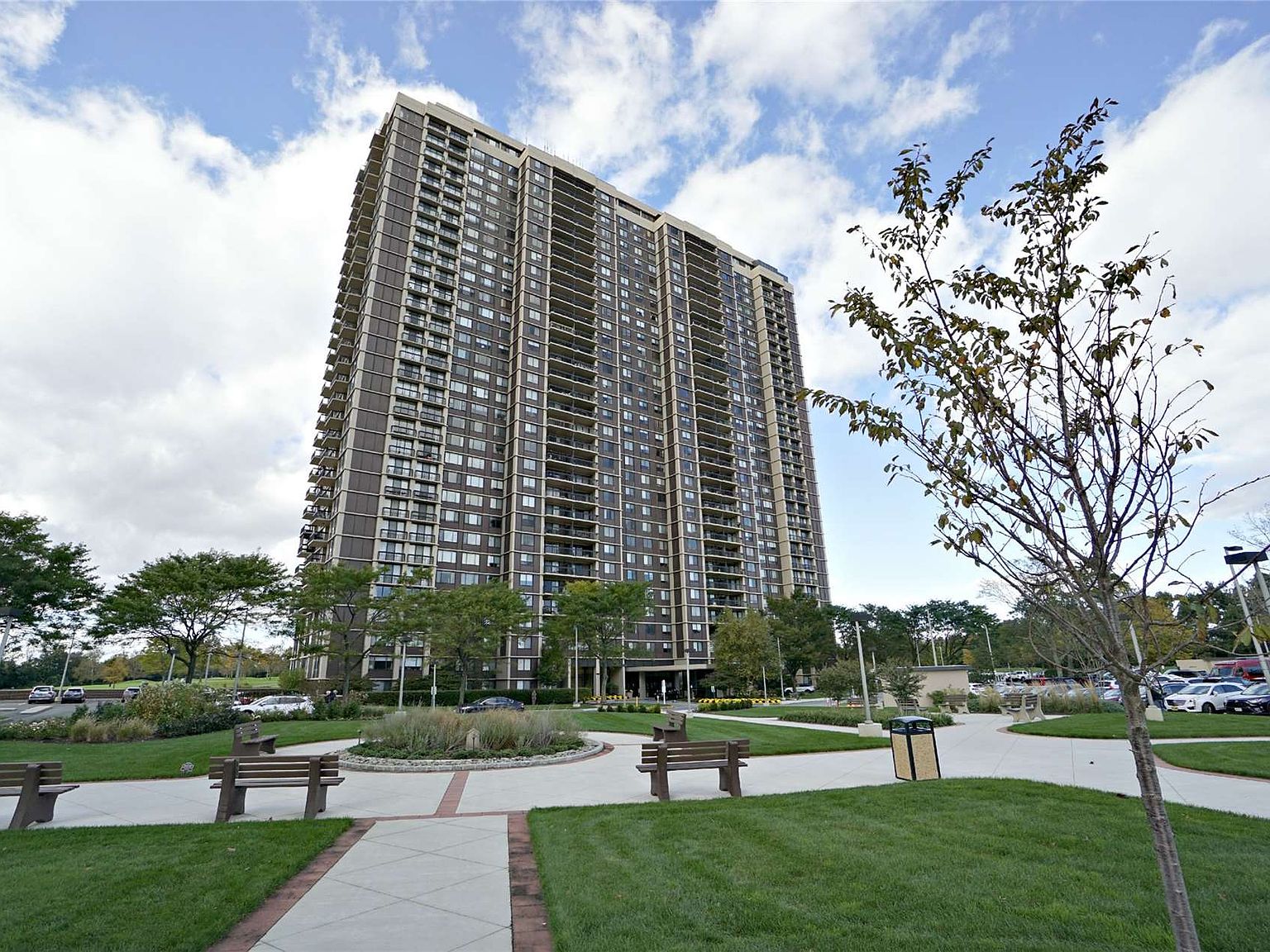 269-10 Grand Central Parkway, Unit 16G